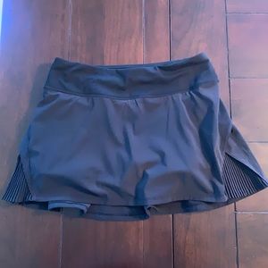 Lululemon Play off  the Pleats skirt